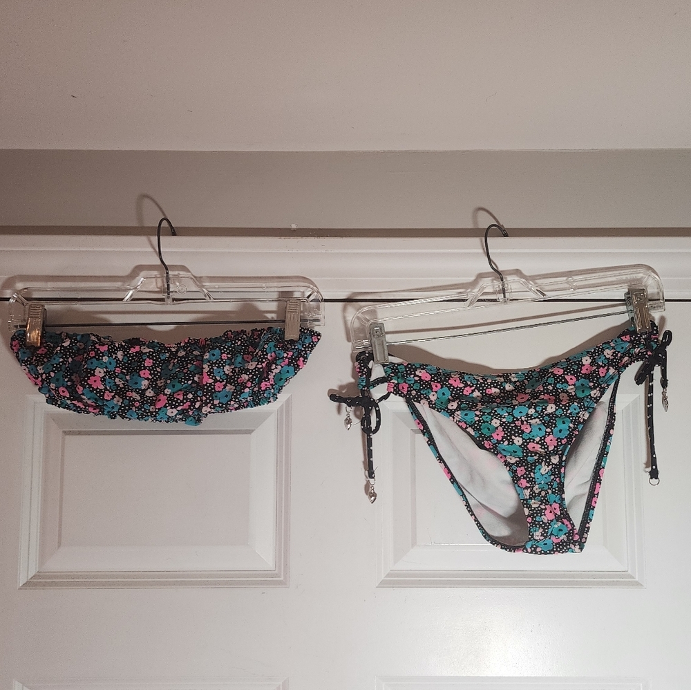 Candie's Colorful Floral Strapless Bikini Set Large No Chest Pads